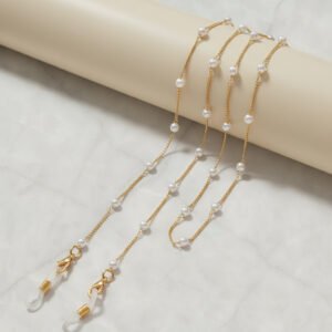 Chaîne pour lunettes Perlée classique perles blanches - Maison Lunetik